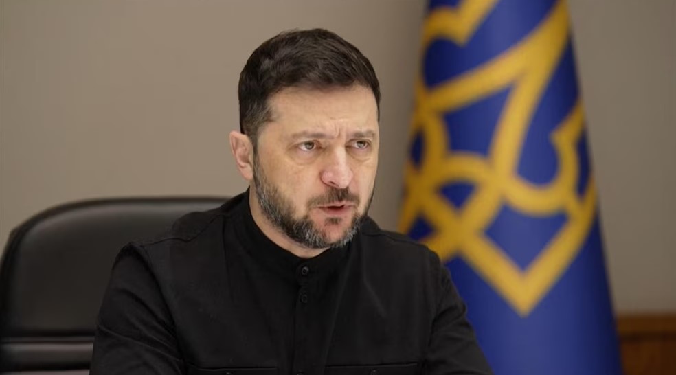 Funcionarios Estadounidenses Afirman que Ucrania Acepta Términos de Posible Acuerdo de Paz en Medio de Conversaciones