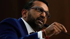 Crisis de Bioseguridad: Investigador Chino Acusado de Contrabandear Bacteria E. coli a EE.UU., Dice el FBI